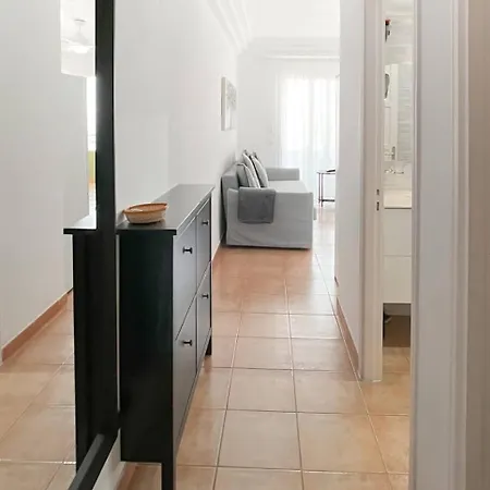 1 Bedroom With Terrace, Pools & Walking Distance To Apartment
